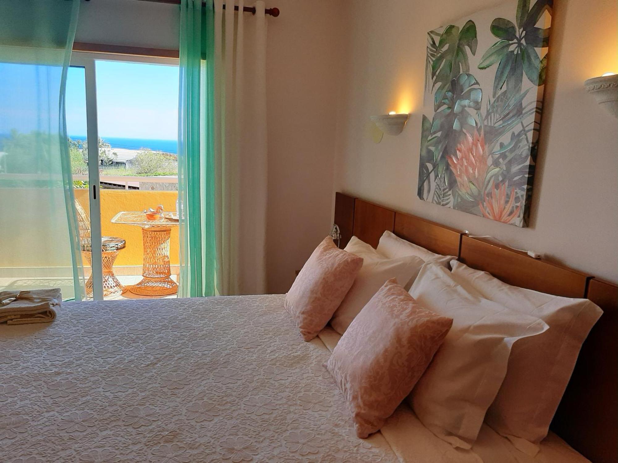 Lucie Lime Guesthouse Luz Εξωτερικό φωτογραφία